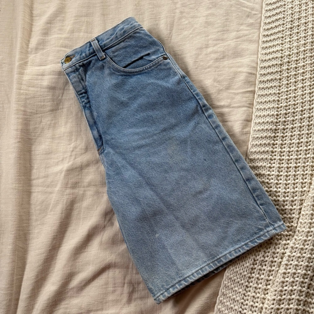 Vintage Relaxed Straight Leg Fit Jean Short